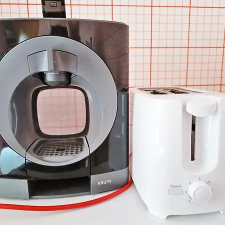 Apartamento Frolise, T2, Centre, Wifi, Parking Couvert Gratuit, 4 Personnes Bagnères-de-Luchon